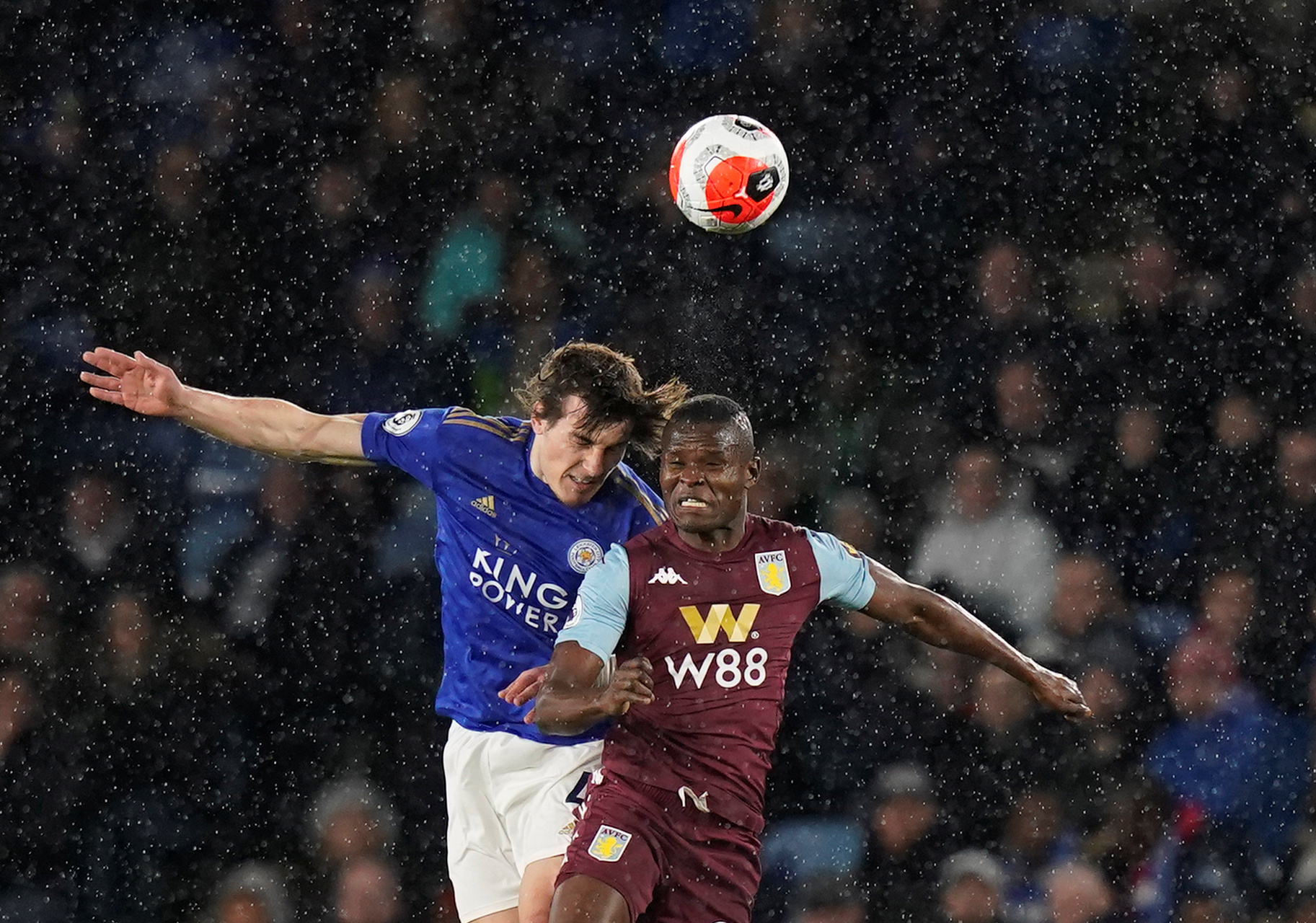 贝蒂斯签下 贝蒂斯签下