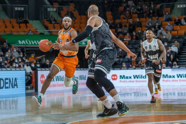 罗代表了黄 罗代表了黄